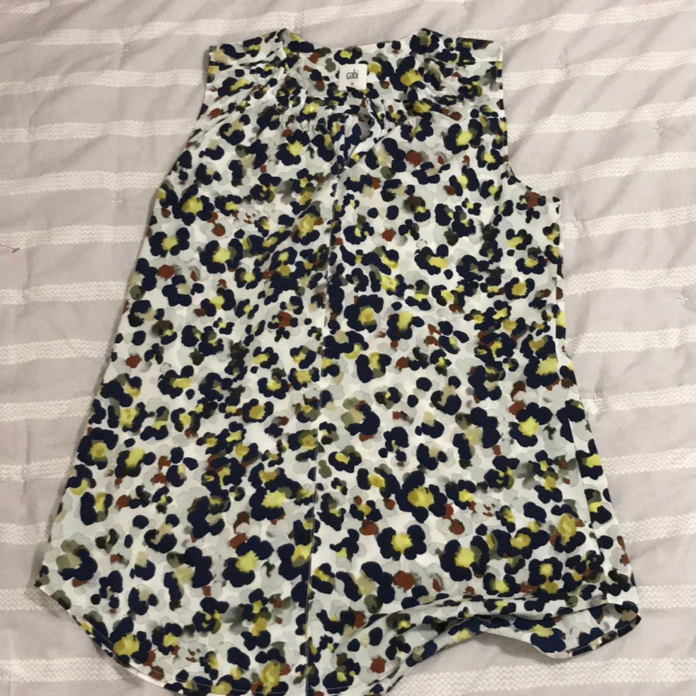 CAbi tunic length sleeveless blouse